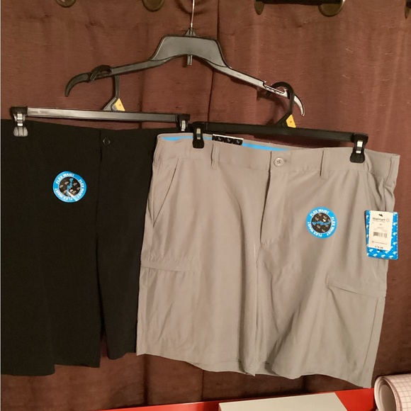 Athletic Men's Shorts in Black and Gray - Picture 1 of 6